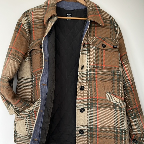 Plaid Button-Up Shirt Jacket (shacket) - Picture 3 of 8